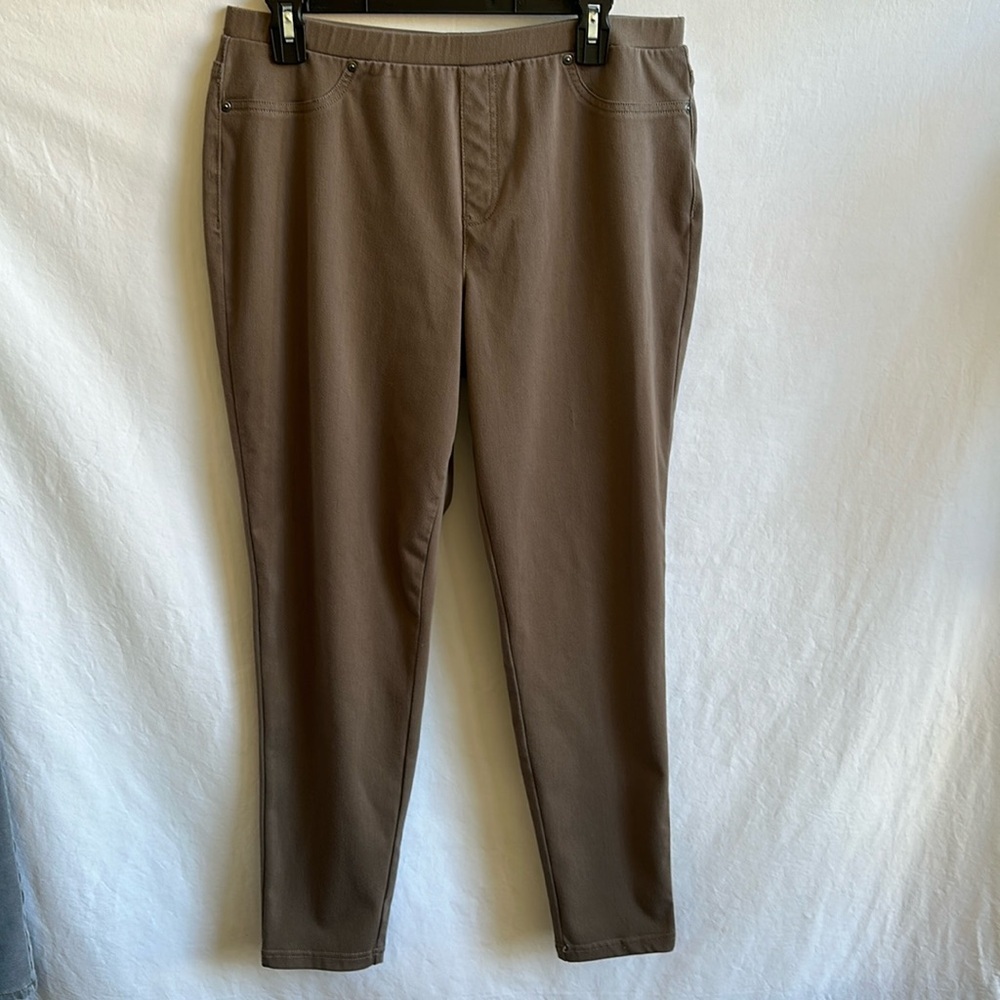 Style & Co. taupe leggings, size L